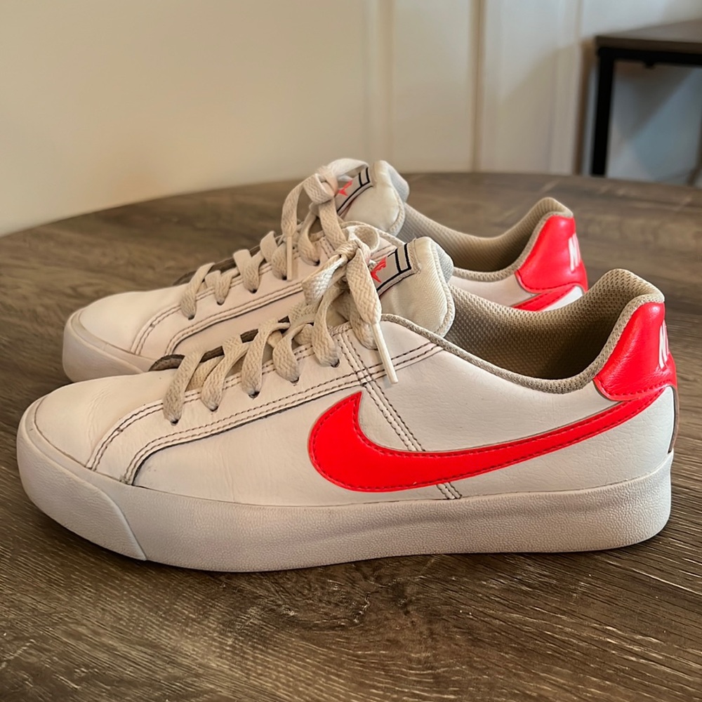 Nike Court Royale AC White Flash Crimson (Woman)
